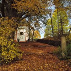 Lípy u kostela v Zelené Lhotě