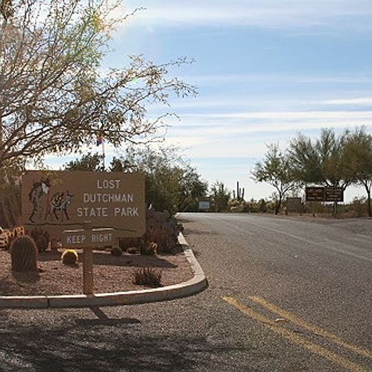 Lost Dutchman State Park