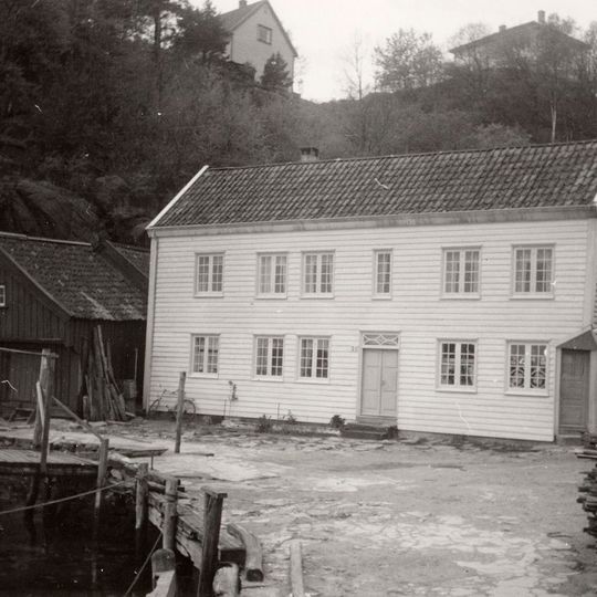 PEERSENS HUS