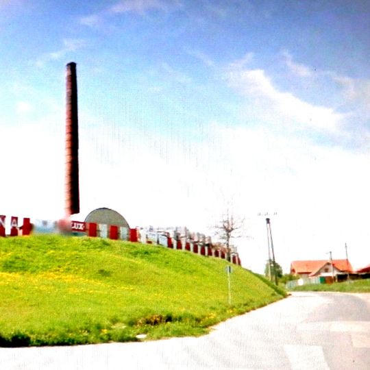 Areál parnej tehelne, komín továrenský