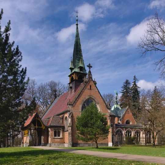 Kaplica i mauzoleum Henckel von Donnesmarcków, obecnie kościół katolicki pw. Dobrego Pasterza