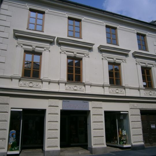 Bürgerhaus, Wohn- und Geschäftshaus
