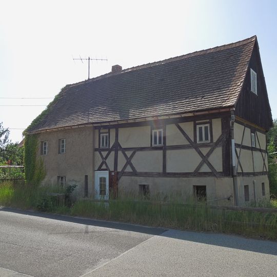 August-Bebel-Straße 112