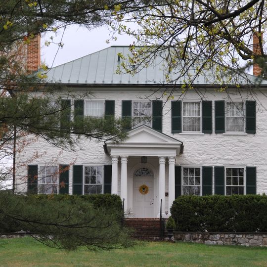 Hawthorne and Old Town Spring