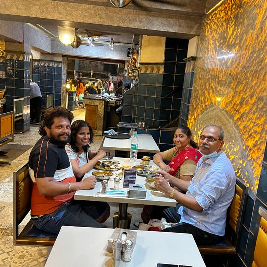 Bharat Cafe