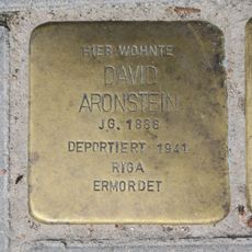 Stolperstein dedicated to David Aronstein
