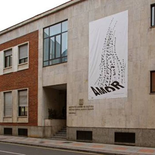 Biblioteca de la Diputación - Biblioteca Regional Mariano Domínguez Berrueta