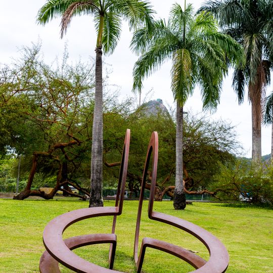 Escultura da Praia do Flamengo