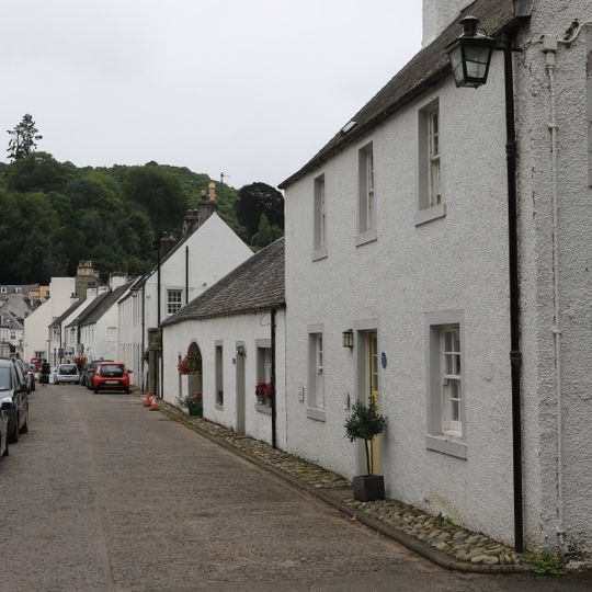 Dunkeld, 18, 20 Cathedral Street