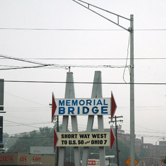 Memorial Bridge