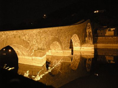 À noite 0