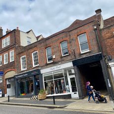 7 And 9, Holywell Hill