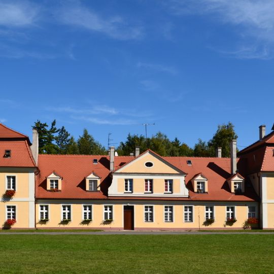 Oficyna mieszkalna III