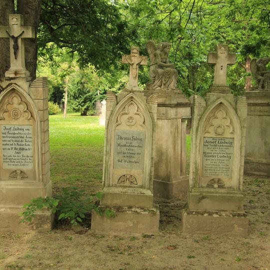 Ondrejský cintorín, náhrobok