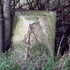 Milestone Near The Beeches And Craden Old Farm