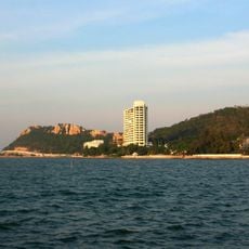 Khao Sam Muk