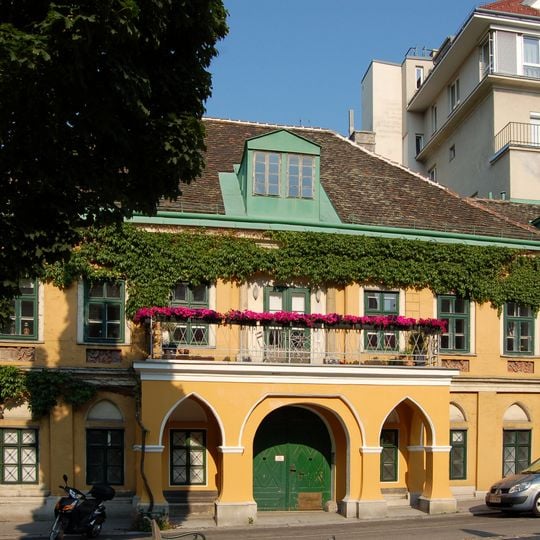 Sog. Gaberschlössel, ehem. Gerichtsgebäude der Schottenherrschaft Breitenfeld