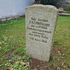 Für die zwei KZ-Häftlinge, die auf ihren Todesmarsch 1945 hier starben