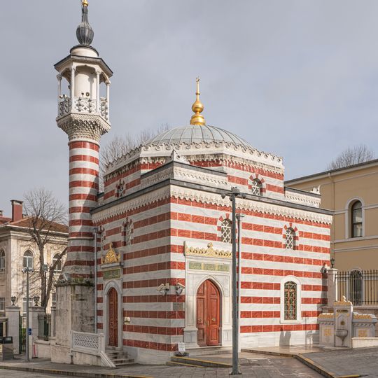 Nallı Masjid