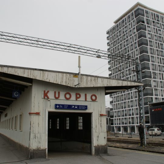 Kuopio's railway station pier roof