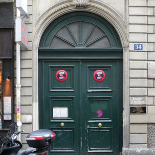 34 rue Jean-Baptiste-Pigalle, Paris