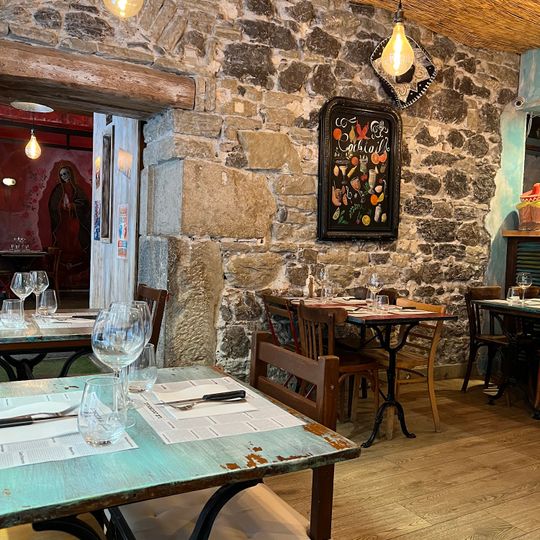 Harper's La Cantina