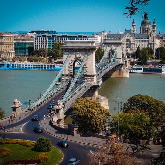 Alagút, keleti bejárat