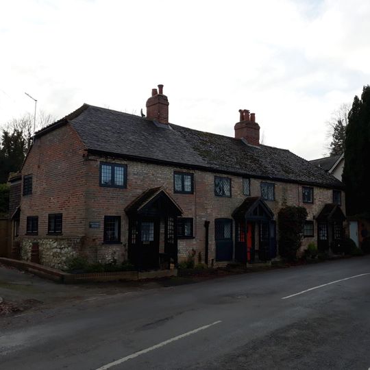 Seale Lodge Cottages