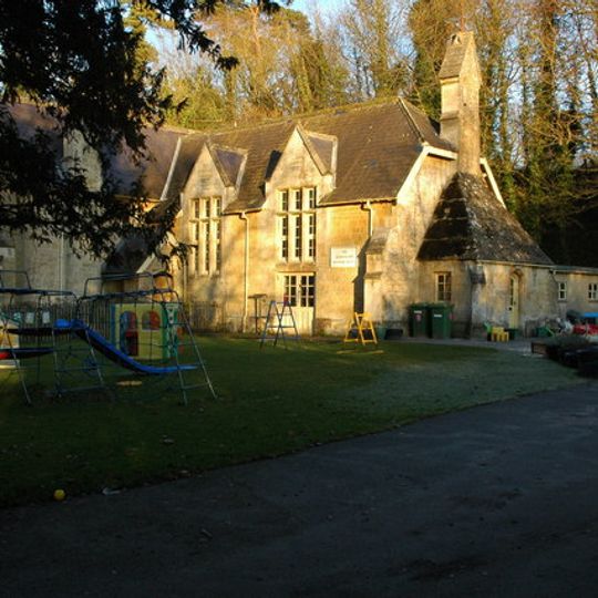 Kiddington County Primary School  School House
