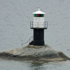 Fjärdhällan lighthouse