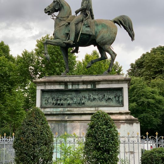 Monument du Duc d'Orléans