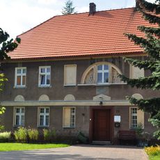 Plebania, Wyzwolenia 17 w Mrozowie