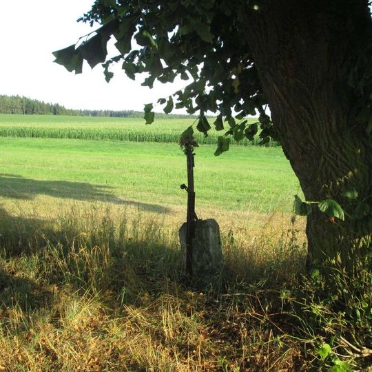 Kříž východně od Útěchovic II