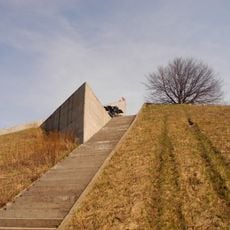 Hill of Glory monument