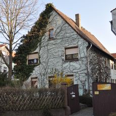 Platz an der Linde 1