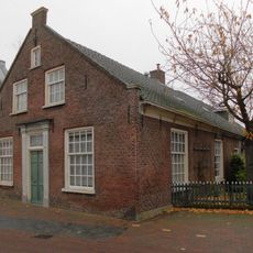 Voorbaan 32, Huizen