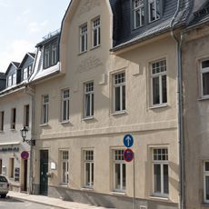 Mietshaus in halboffener Bebauung Steinweg 4