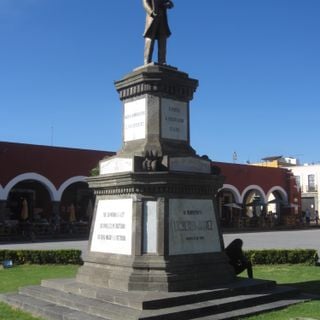 Statue of Benito Juárez, Cholula