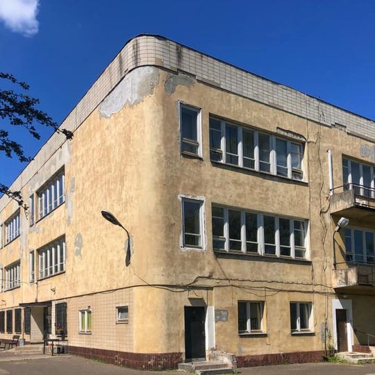 Budynek szkolny przy ulicy Słomińskiego 1