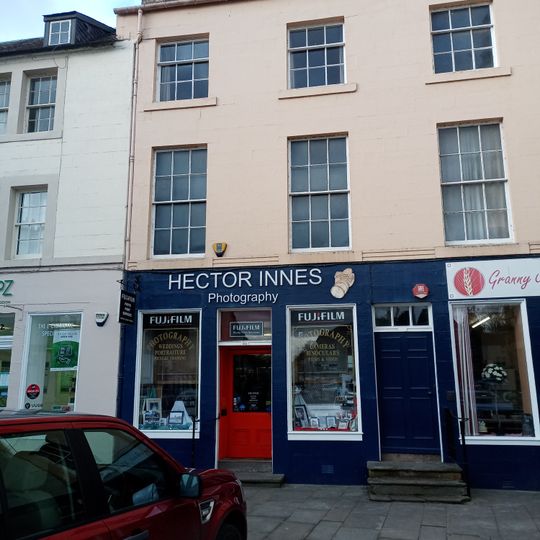 Kelso, 33, 34 The Square