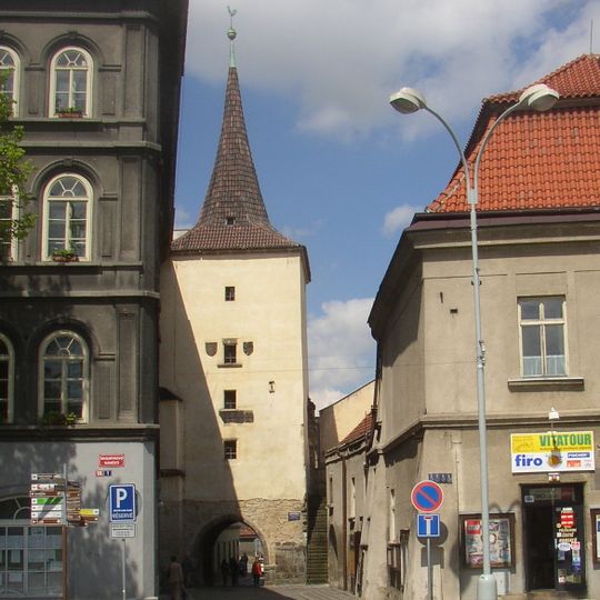 Městské opevnění ve Slaném