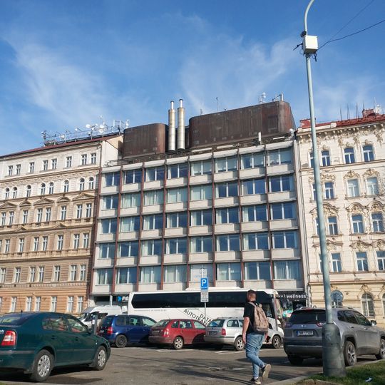 Administrative building of Vojenské stavby