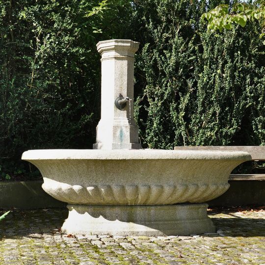 Brunnen, Sonnenrain, Bolligen
