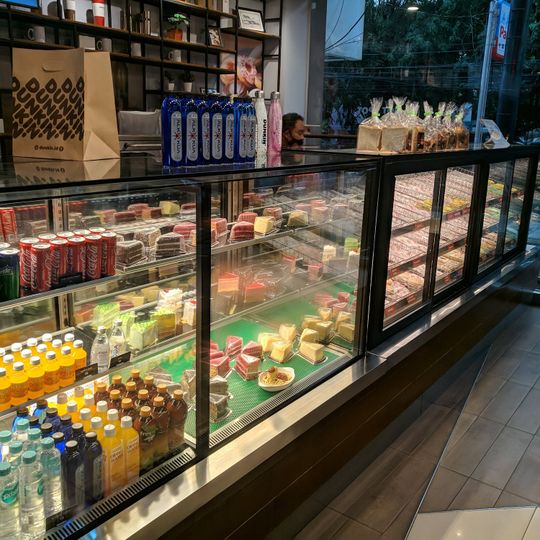 Dunkin' Sunter Podomoro