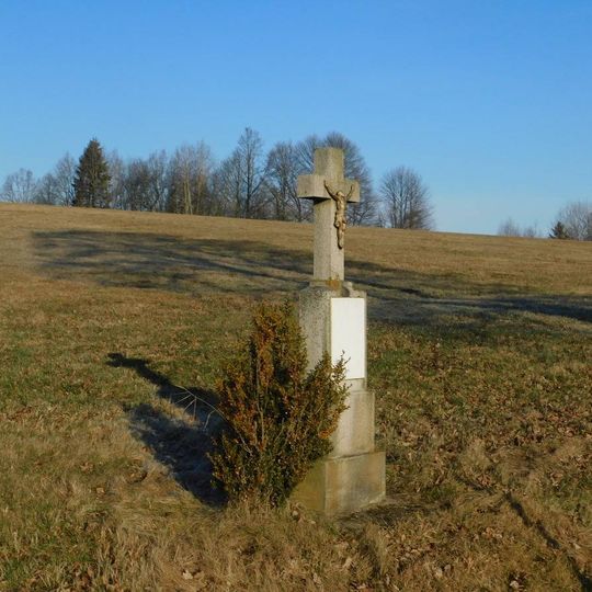 Kříž u silnice severně od Řeženčic