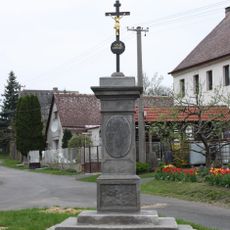 Kříž na rozcestí v Jištěrpách
