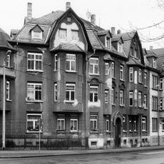 Mietshaus Hans-Driesch-Straße 36