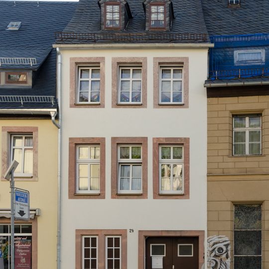 Wohnhaus in geschlossener Bebauung Weberstraße 24