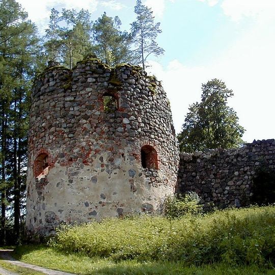 Ērģeme Castle ruins