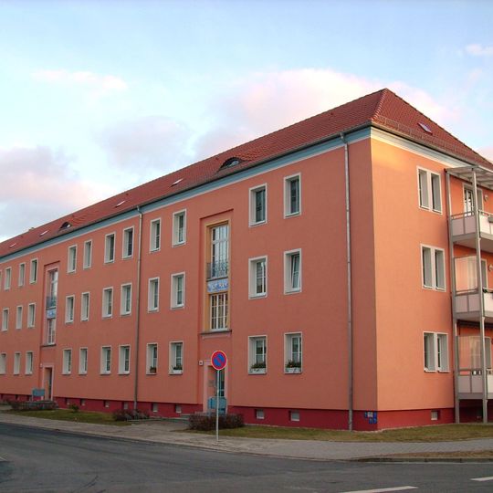 Mehrfamilienhaus der Wohnanlage Bahnhofsvorstadt August-Bebel-Straße 15a, 15b, 15c